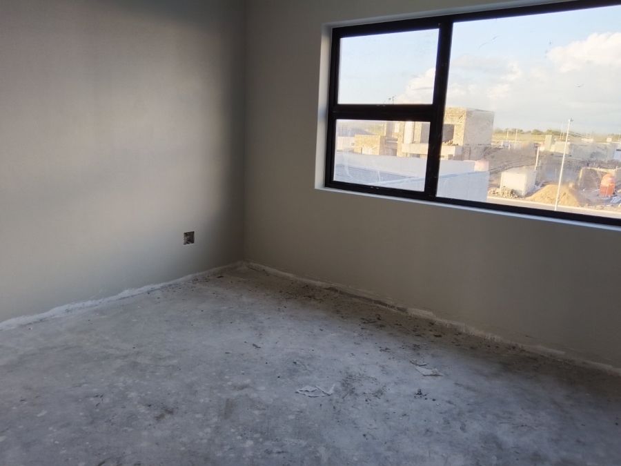 Bedroom Property for Sale in Sandown Western Cape